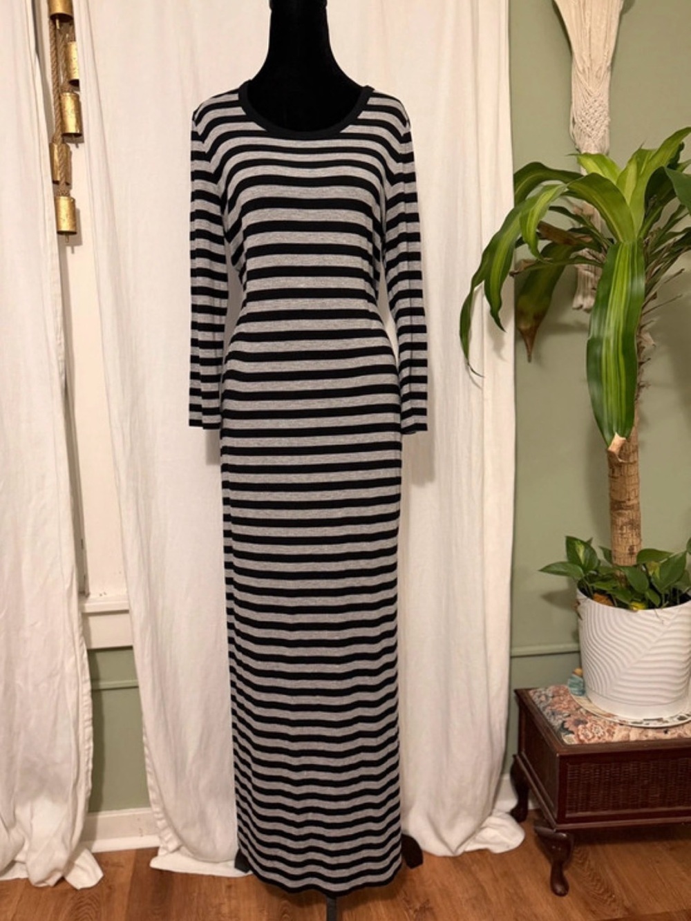 Michael Kors Black and Gray Striped Long Sleeve Maxi Dress